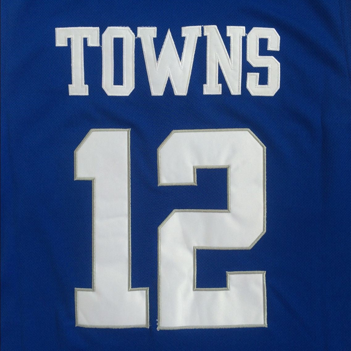 Vintage Karl-Anthony Towns #12 Kentucky Wildcats Basketball Jersey – Blue