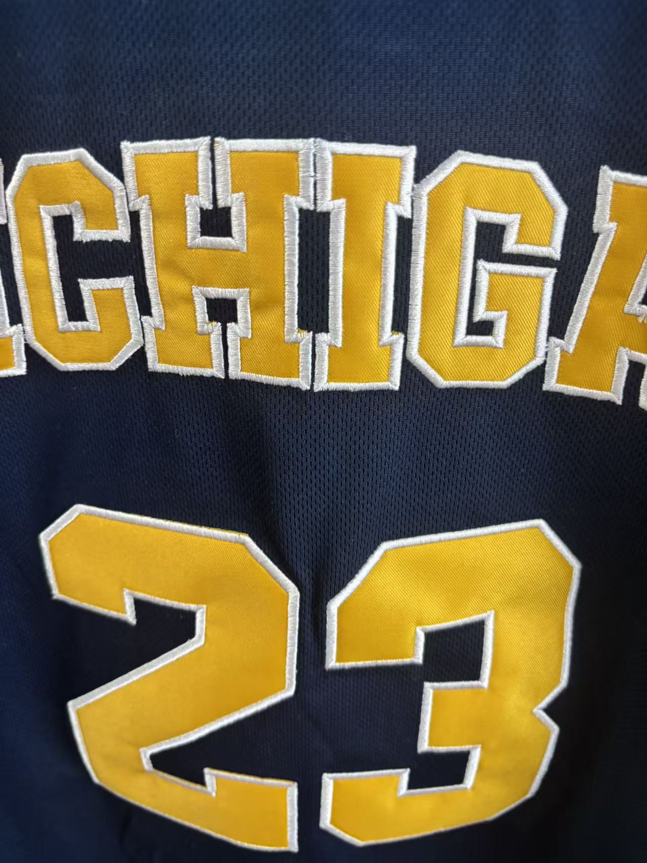 Yaxel Lendeborg  #23 Michigan Basketball Jersey College  Jerseys Navy Blue